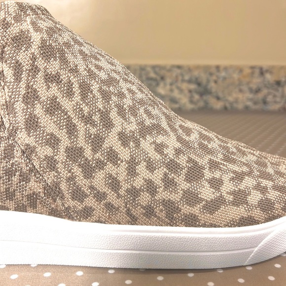 Ryka Wedge Sneakers - Picture 9 of 10